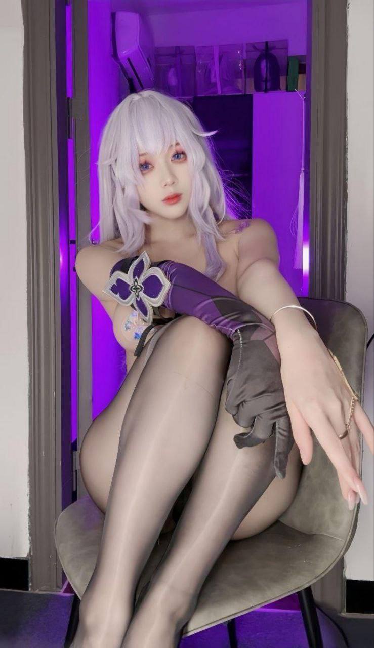 小向美奈子AV下载,メイリン モデルコレクション メ,观看免费无删减完整版